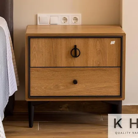 Seaside Ground Floor Elegant In Fiskardo! 20 Steps From Zavalata Beach! *