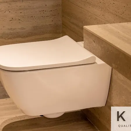 아파트 Seaside Ground Floor Elegant In Fiskardo! 20 Steps From Zavalata Beach!